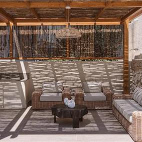 5 bedroom villa with indoor and outdoor pool in Chania town, sleeps 10